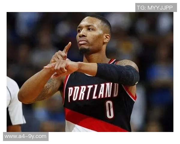 比卢普斯回忆利拉德71分神迹时刻当时我正全神贯注看球